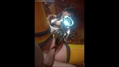 Tracer trying her best